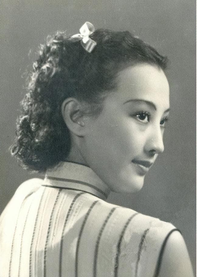 “金嗓子”周璇：从《天涯歌女》到华语歌坛传奇