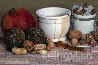 普洱茶界的"冬虫夏草"：螃蟹脚的功效与饮用方式