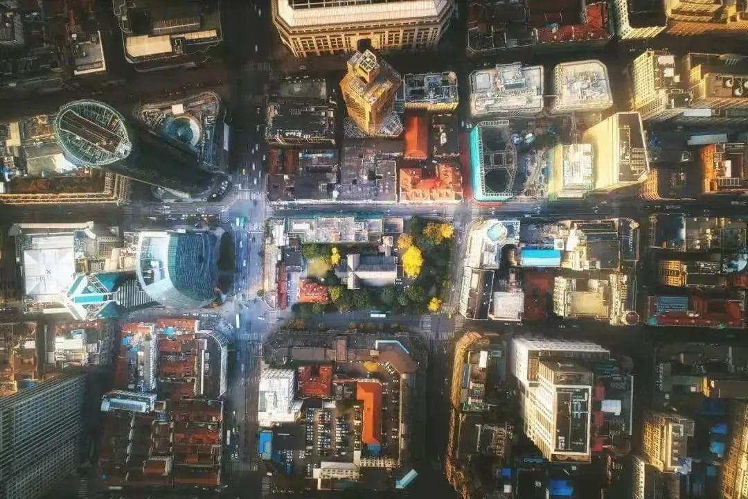 外滩第二立面之九江路：大隐于市的“二马路”