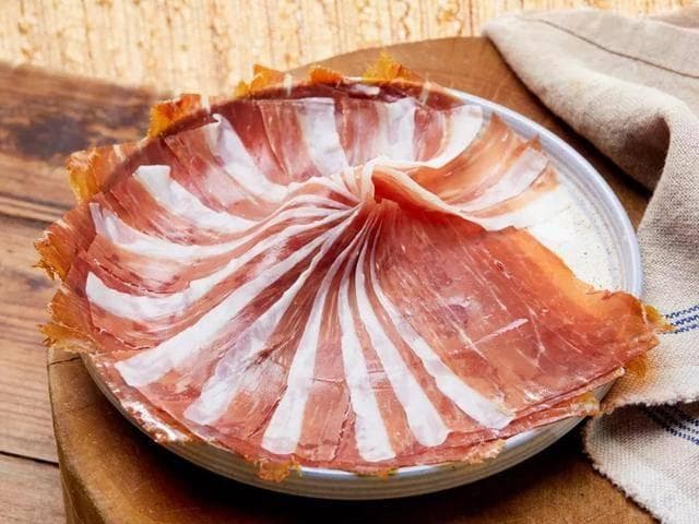 从凉拌到炒菜：火腿肉的9种创新烹饪方式详解