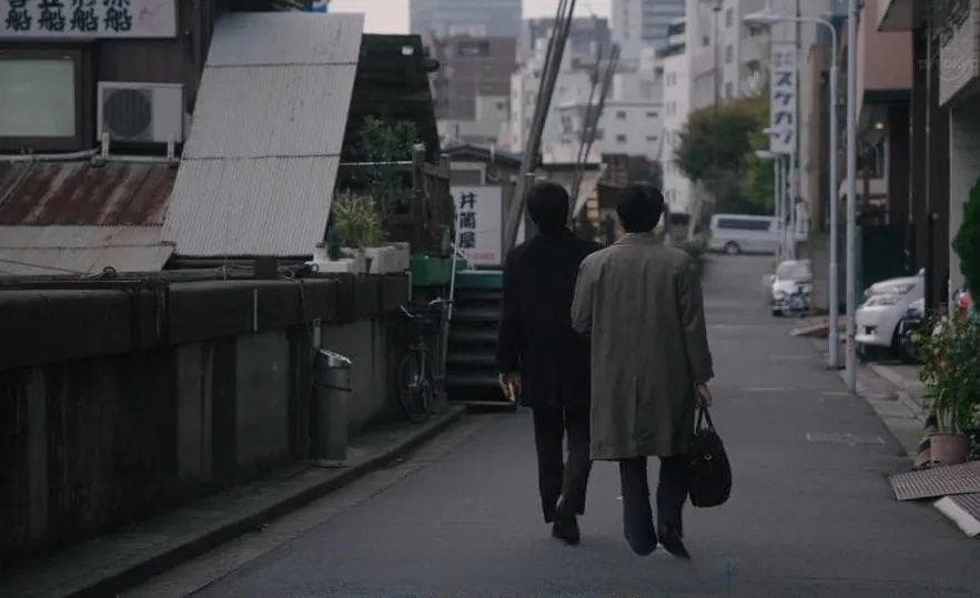 30岁还在面基层岗位，这辈子就完了？