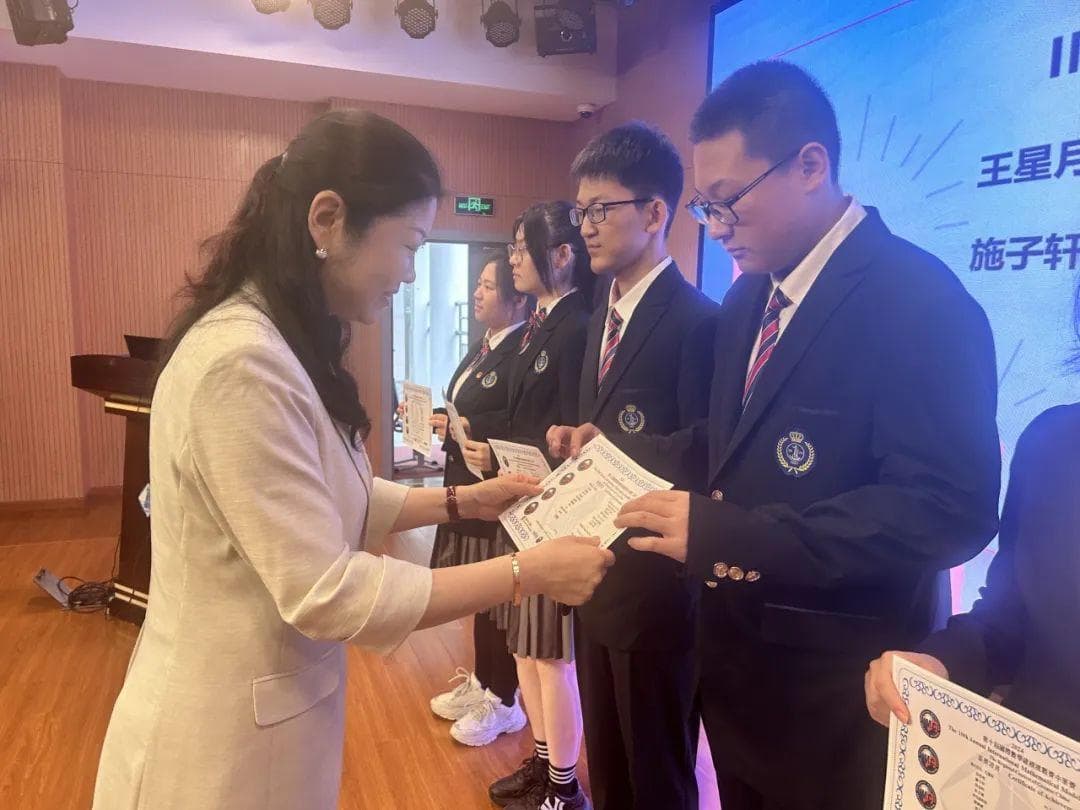 用数学解决实际问题，杨浦学子斩获多项“数学建模”大奖