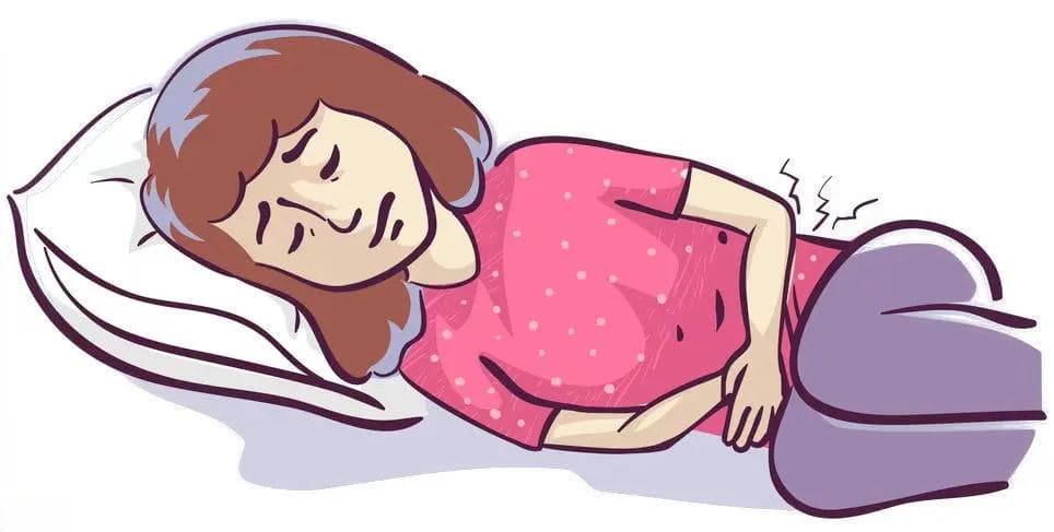 「多喝热水」真的有用吗？痛经时，一定要做对这件事
