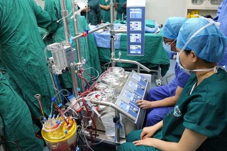 CRRT治疗：原理、模式与临床应用
