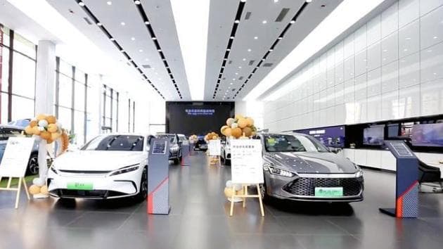 电车与油车5年后账单对比，出乎意料的经济差异