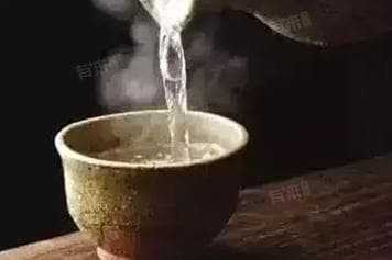 喝热水的好处和功效