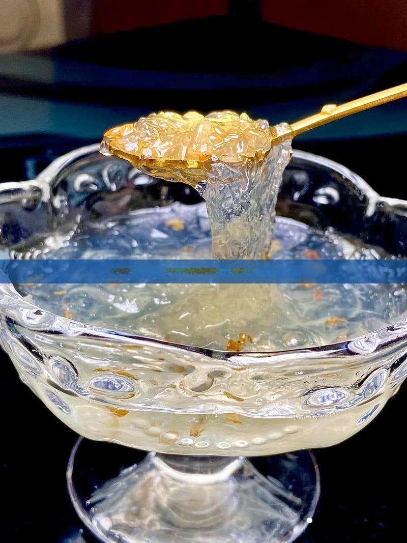 探索美容圣品：柠檬水与燕窝的完美搭配及其功效解析