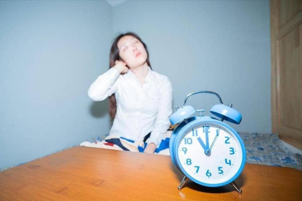 没精神总想睡觉？拿什么解救春困？这3种食物，能帮你赶走困意