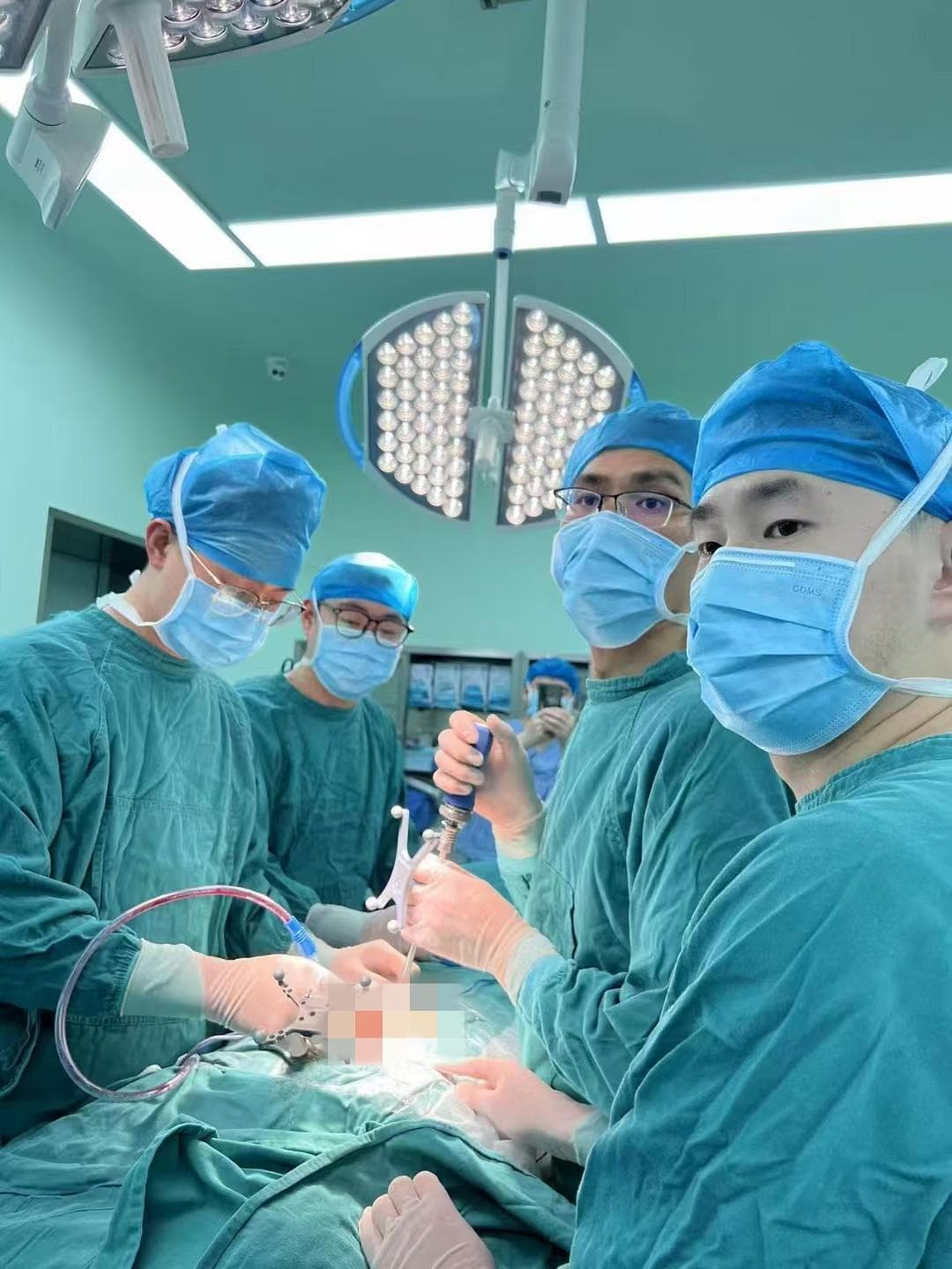 川北医学院附属医院成立颈椎病中心，多学科协作提供精准诊疗服务