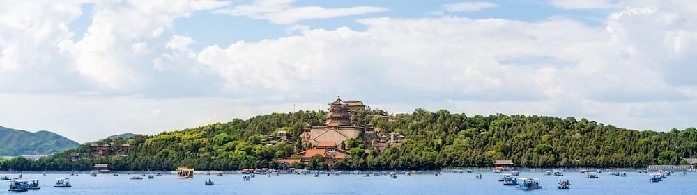 颐和园：中国现存最完整的大型皇家园林
