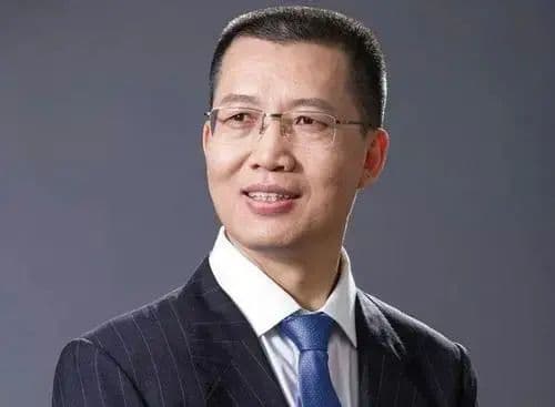 蓝月亮的老板：左手换右手，20年前已布局,现是加拿大富豪榜第七