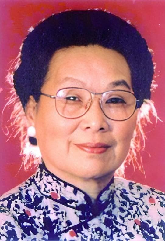 中国老一辈歌唱家回顾：郎毓秀