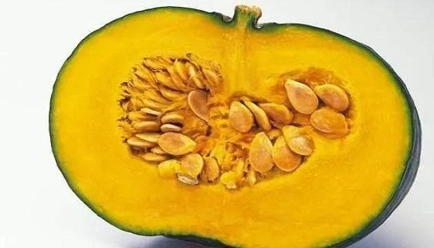 南瓜子的功效和作用，它和葵花籽哪个营养价值高呢？