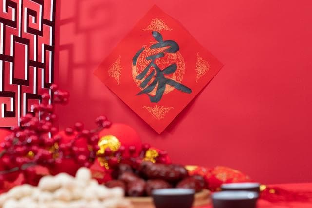 腊月廿九除夕，牢记：1不出，2要做，吃3样，2忌讳，幸福过蛇年