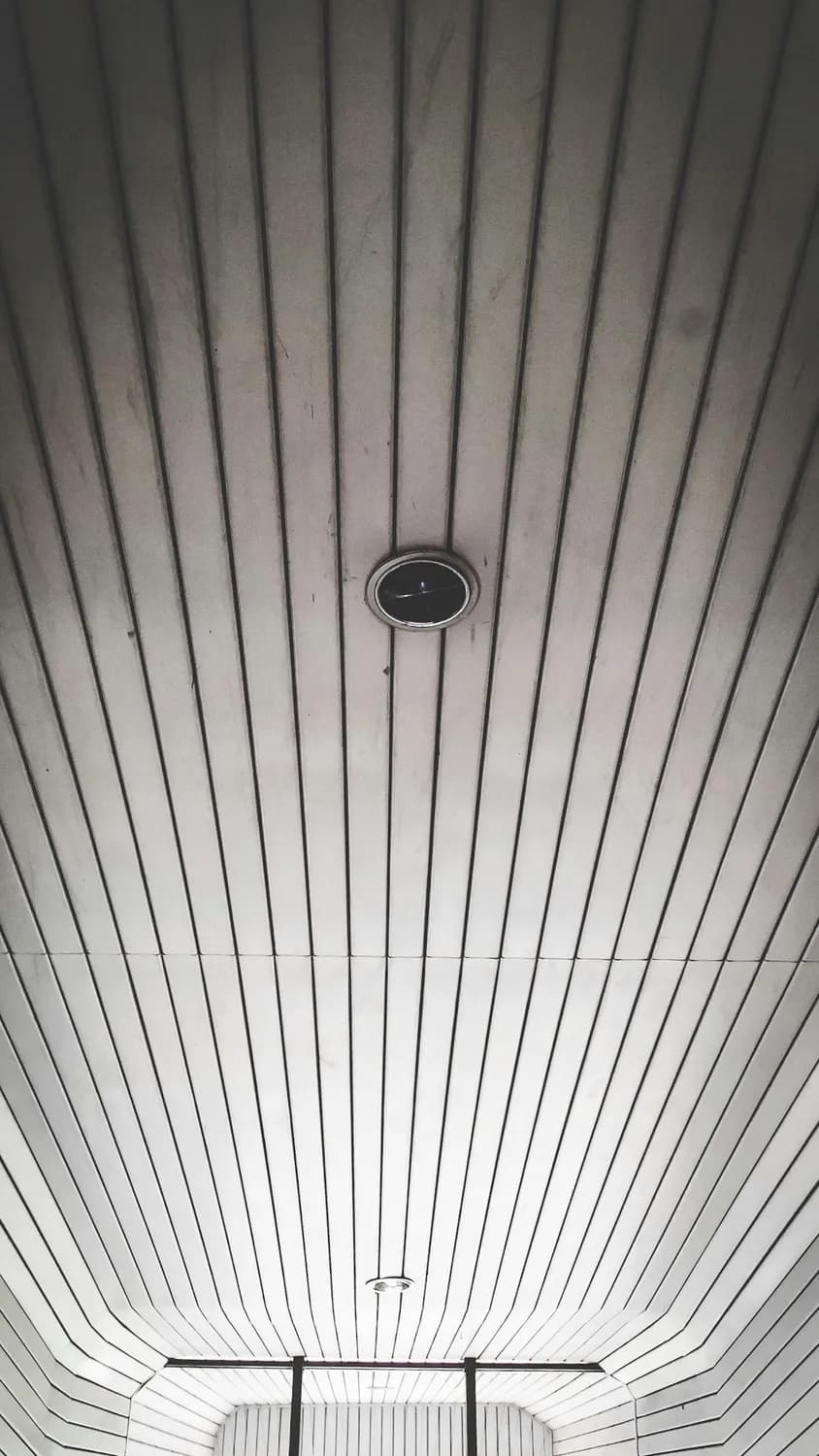 湖南阳光技术学校揭秘：双眼皮吊顶施工秘籍