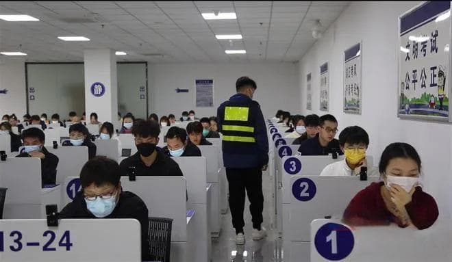 公安部推出8项交管新措施，驾驶证逾期重申简化为考两科