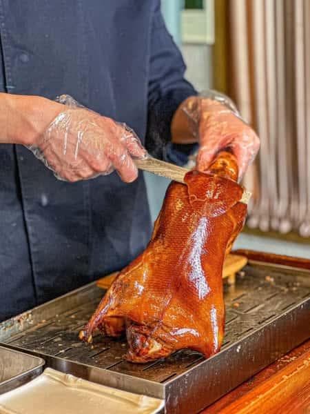 北京烤鸭全攻略：从历史到最佳餐厅推荐