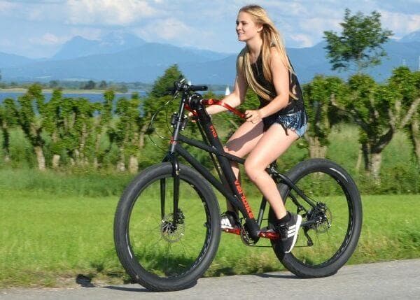 德国发明家推出Varibike，全球首款手脚并用自行车