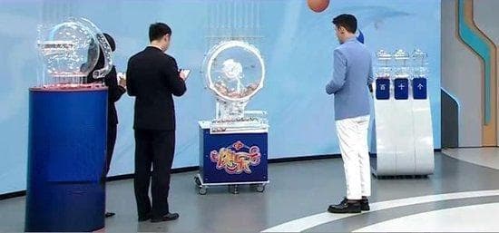 江西彩民中2.2亿大奖引发热议：理性看待彩票投资