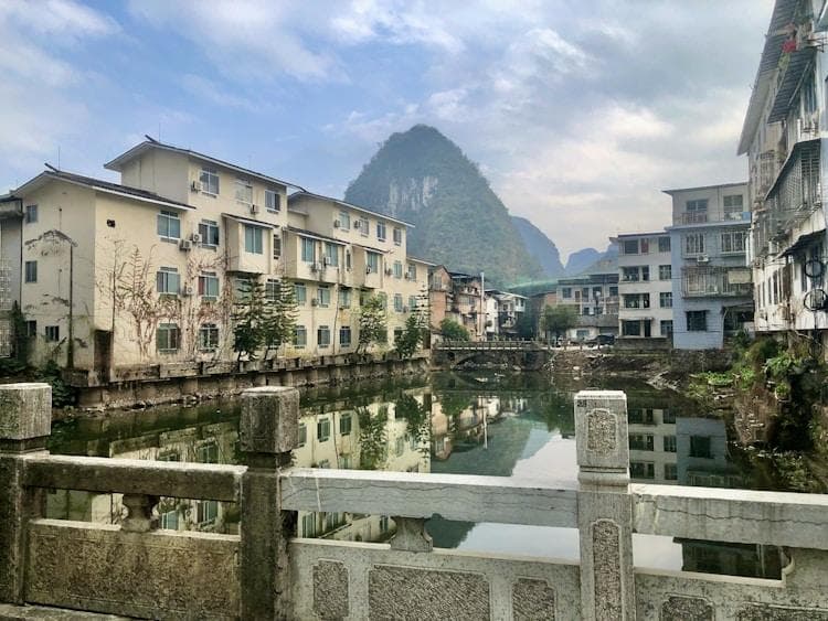 桂林旅游必备物品清单：从证件到生活用品，一文详解