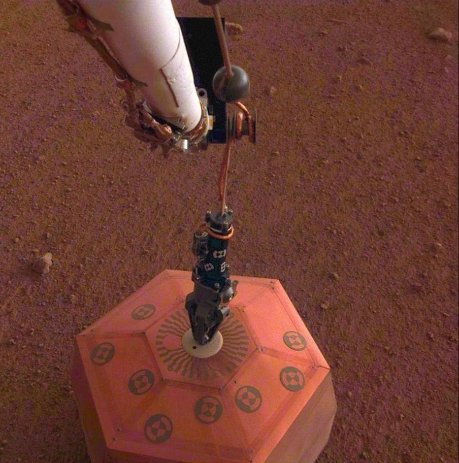 重大发现！火星地壳深处藏有可覆盖全火星的液态水