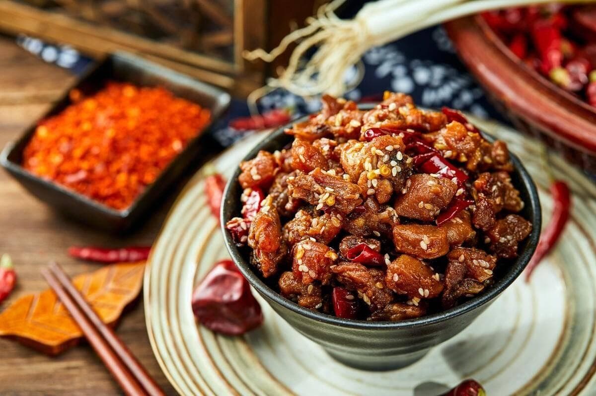 干煸、水煮、宫保：三种川味兔肉的家常烹饪法
