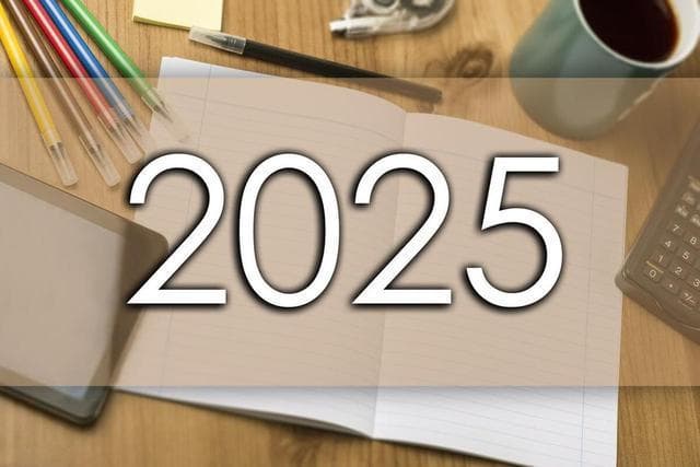 2025年考研国家线发布：文学经济学下降，复试形式多样化