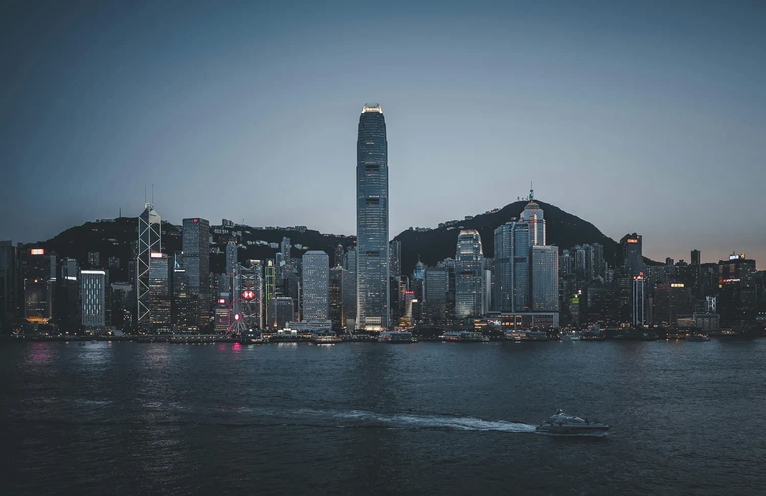 全球经济震荡下，如何通过税务管理提升集团效益？