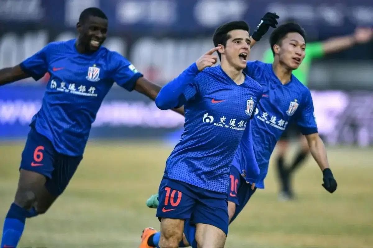 亚冠精英联赛焦点战前瞻：光州FCvs上海申花，谁将主宰东亚区荣耀？