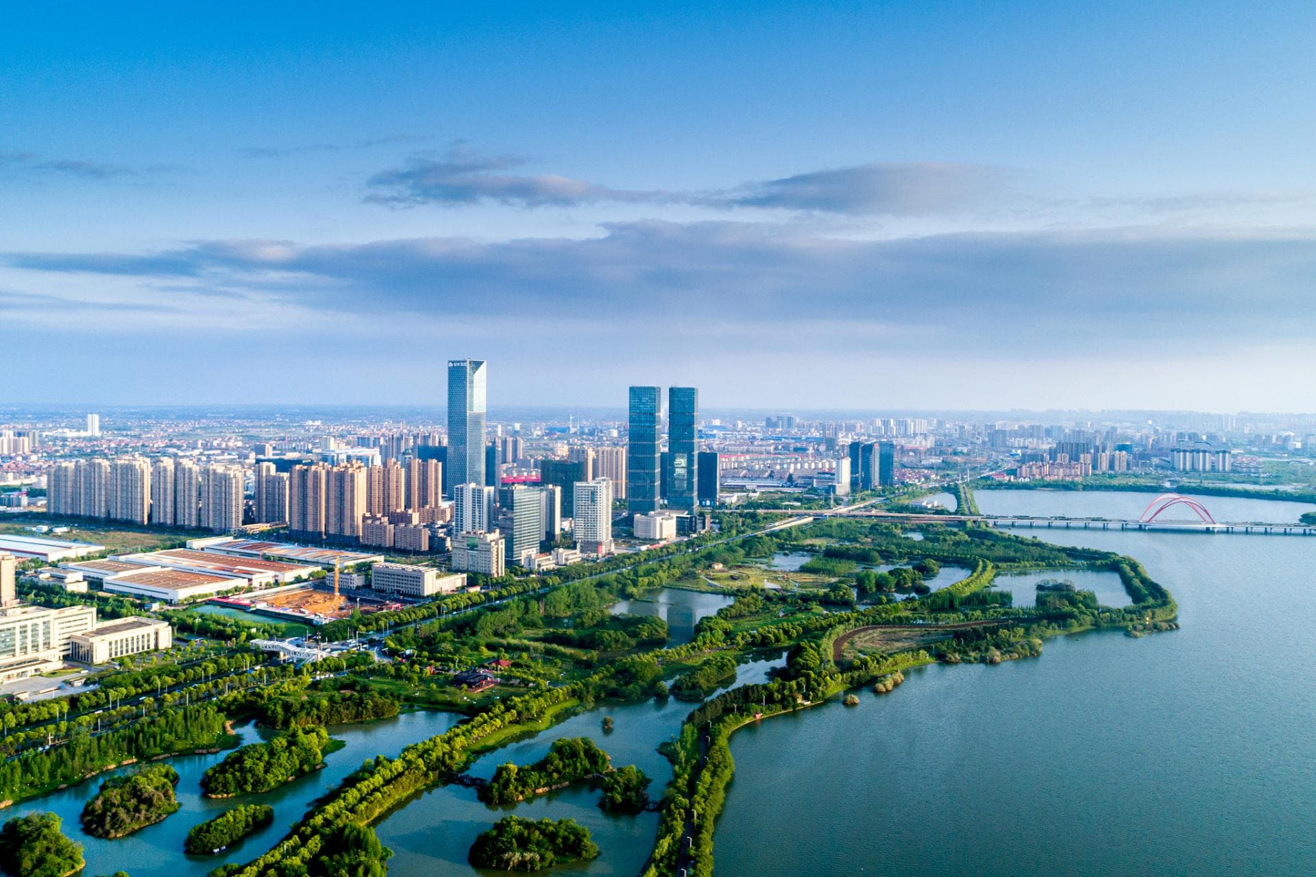 中国十强省会！杭州暂时不敌成都