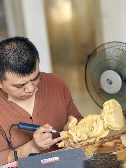 《黑神话：悟空》带火温州木雕非遗 工人加班加点赶制订单