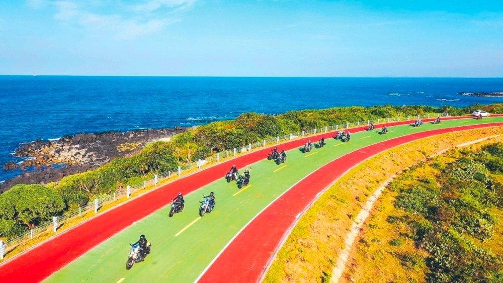 “网红”公路连锁效应初现 海南旅游给国内外游客惊喜