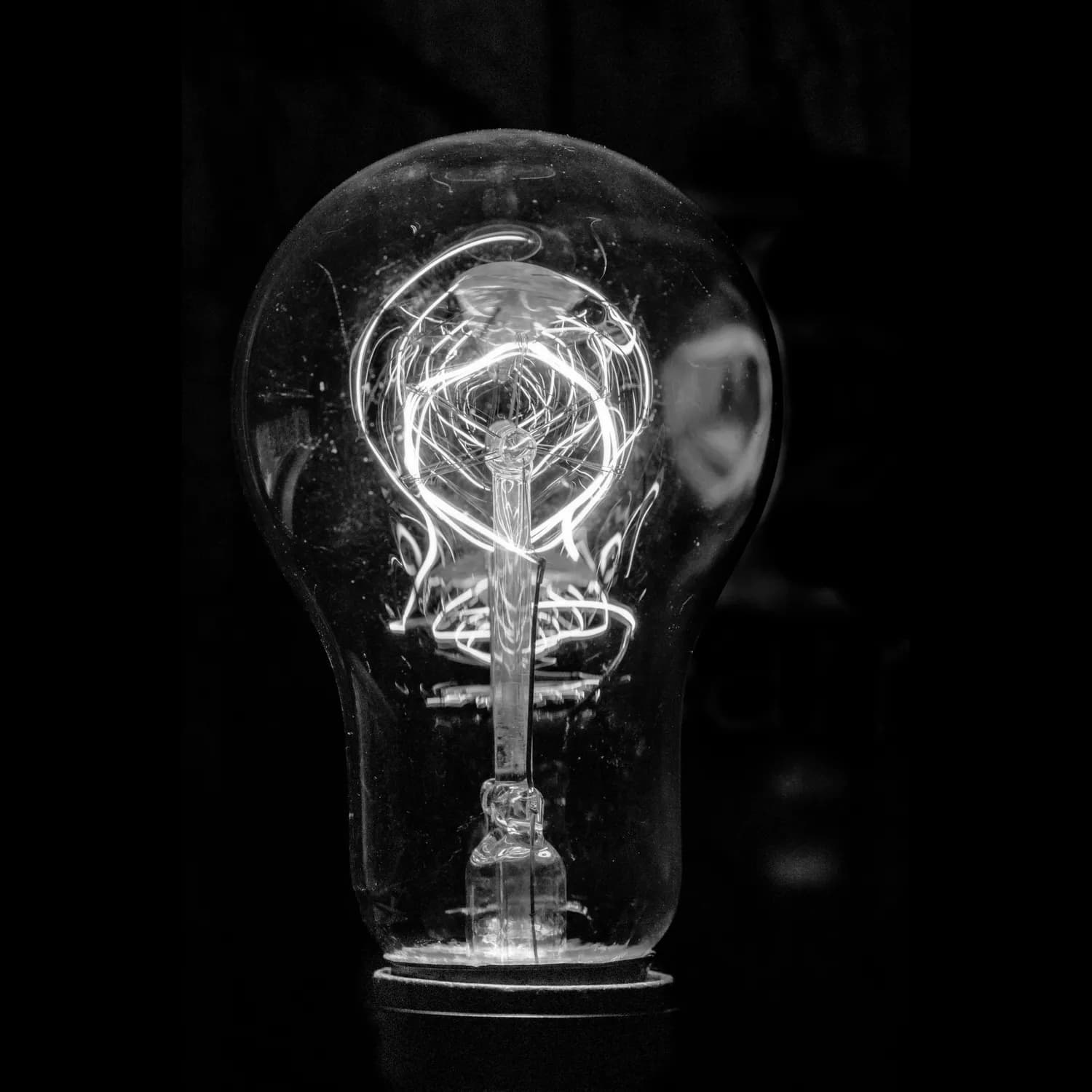 海森堡的量子革命：物理学大变局