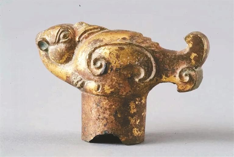 巧夺天工 鸠鸟为饰！汉代“鸠杖”：生动见证中国古代敬老传统