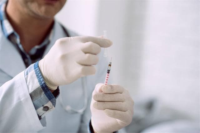 肾上腺素：从发现到应用的医学传奇