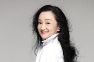 杨昆：从《十六岁的花季》到《致1999年的自己》的演艺人生