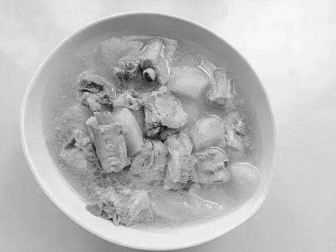 排骨焯完水用热水炖还是凉水？