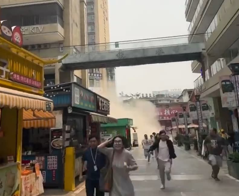 连线｜“惊慌跑出高楼”！缅甸发生7.9级地震，泰国越南震感强烈