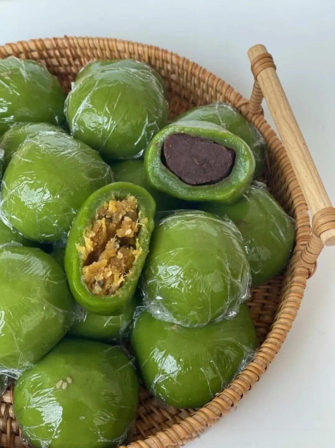青团：传统美食的文化传承与制作工艺