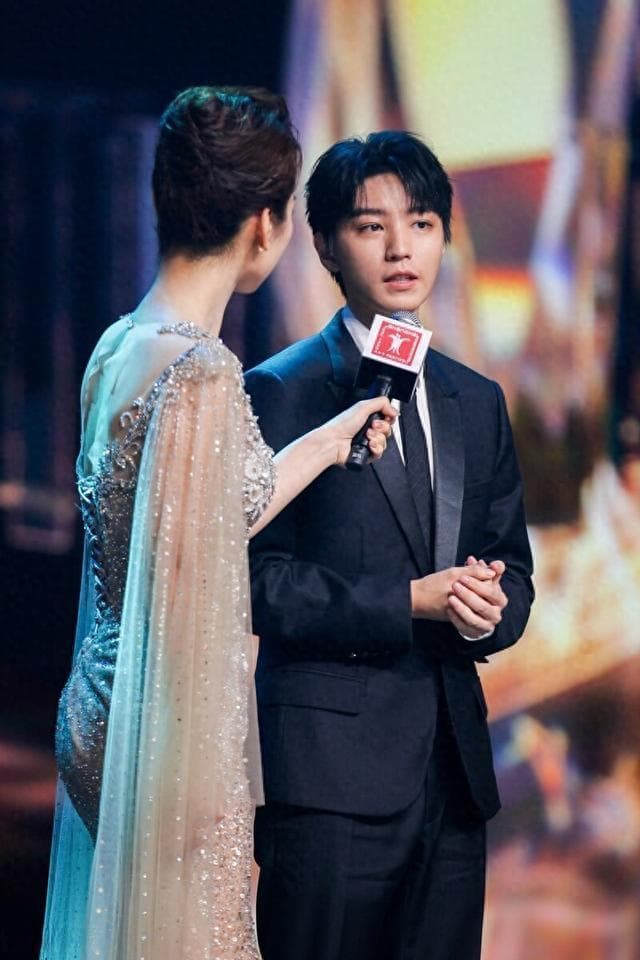 王俊凯的成名史：从重庆少年到亚洲偶像