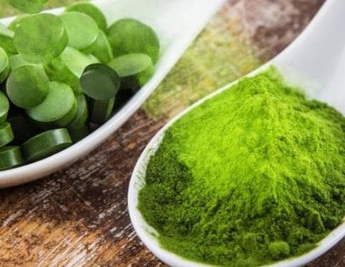 螺旋藻：营养价值、功效与食用指南
