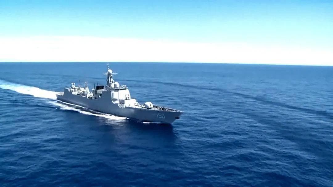 滔海中坚！带你探访国产052D型导弹驱逐舰