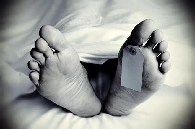 人在死亡后，最后消失的是听觉，临终的那些话仍然可以听见