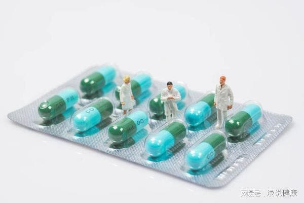 “阿司匹林”究竟有何用途？医生：这7个功效不容小觑！