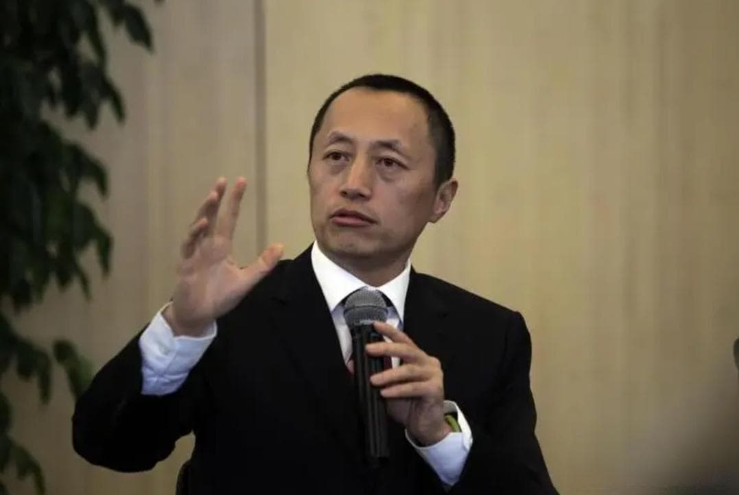 万科陷违法经营举报风波，股价暴跌至历史新低
