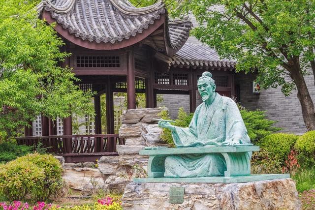 赵孟頫：与“颜筋柳骨”齐名的书法家，却因弃南宋入元廷饱受争议