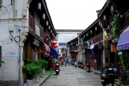 定海古城：千年古城的历史印记
