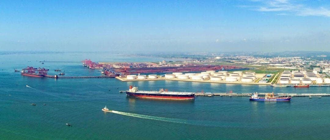 我国自建第一港——湛江港，如今是这样！