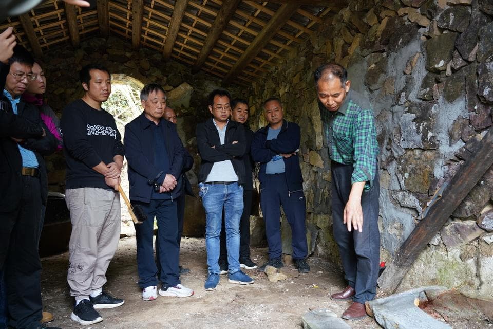 资兴：回龙山上寻古迹
