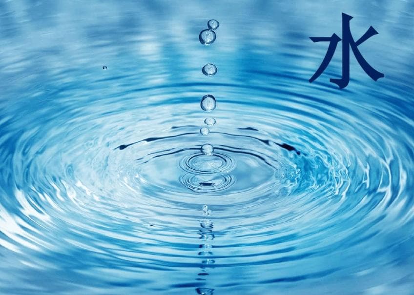 水星距离太阳最近，白天温度高至428℃，却储存了上千亿吨水？